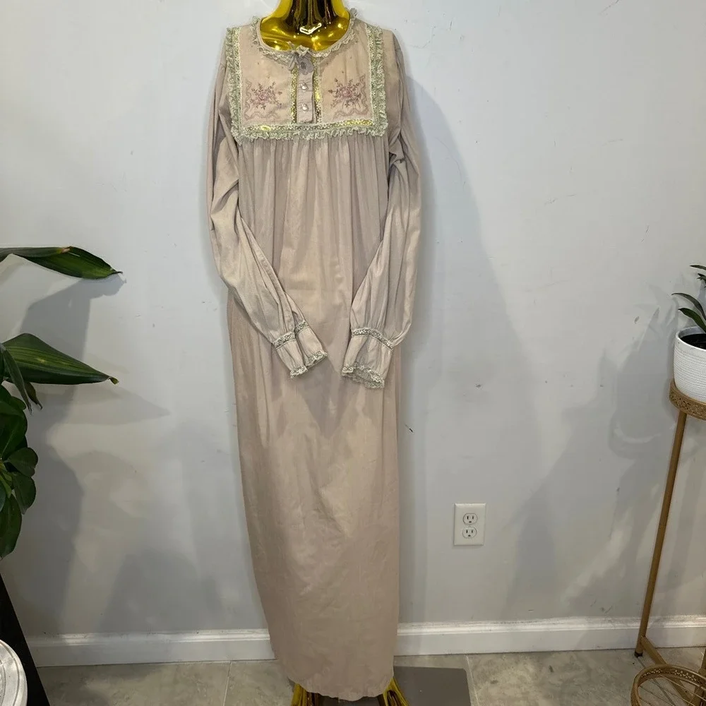 Vintage Fairycore Long Sleeve Dress Nightgown Floral Embroidery Lace Trim Maxi L